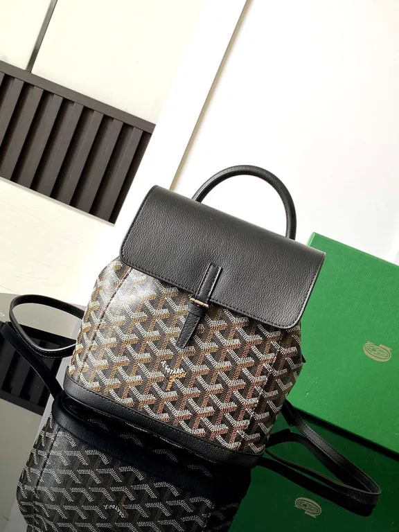 Goyard Bag