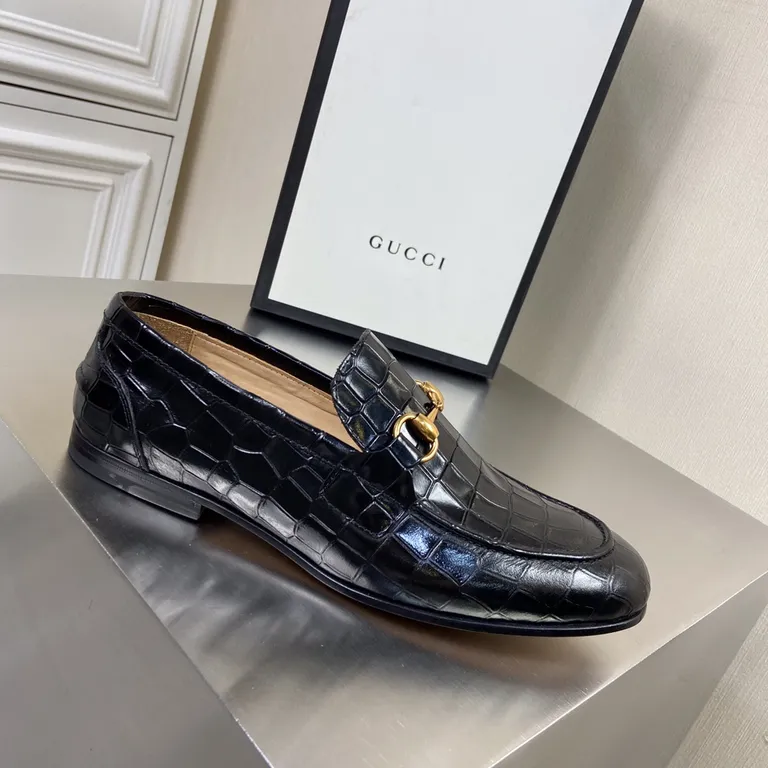 Gucci Shoe