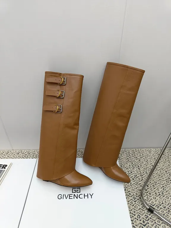 Givenchy Shoe