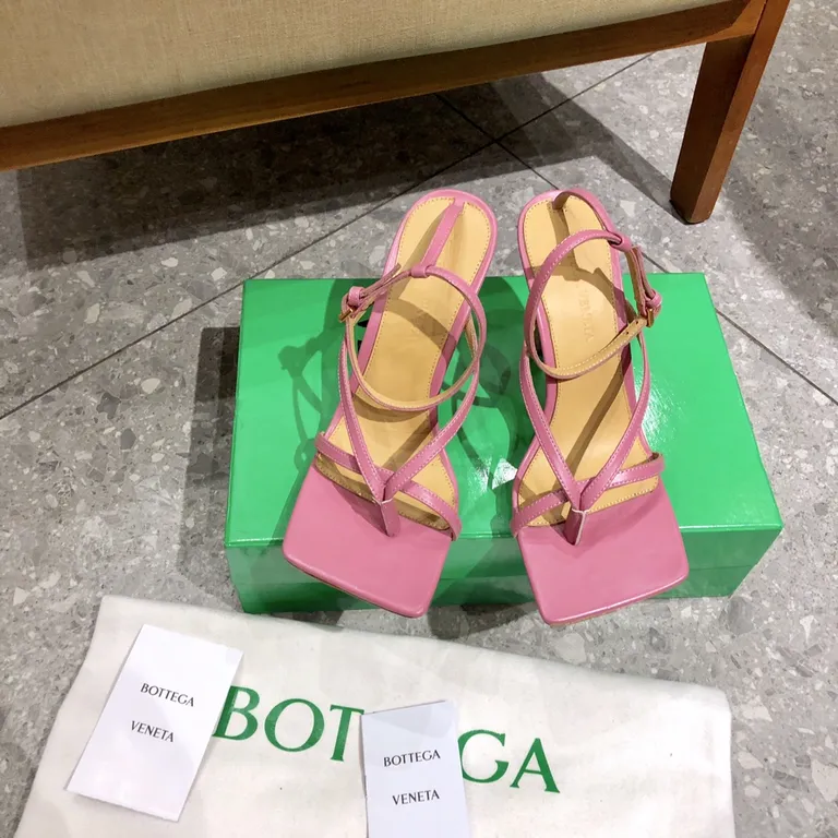 Bottega Veneta Shoe