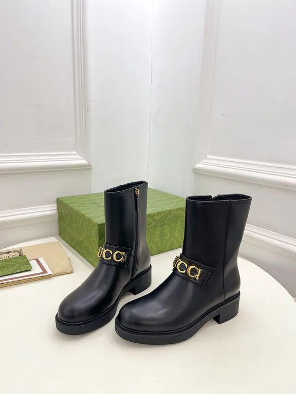 Gucci Shoe