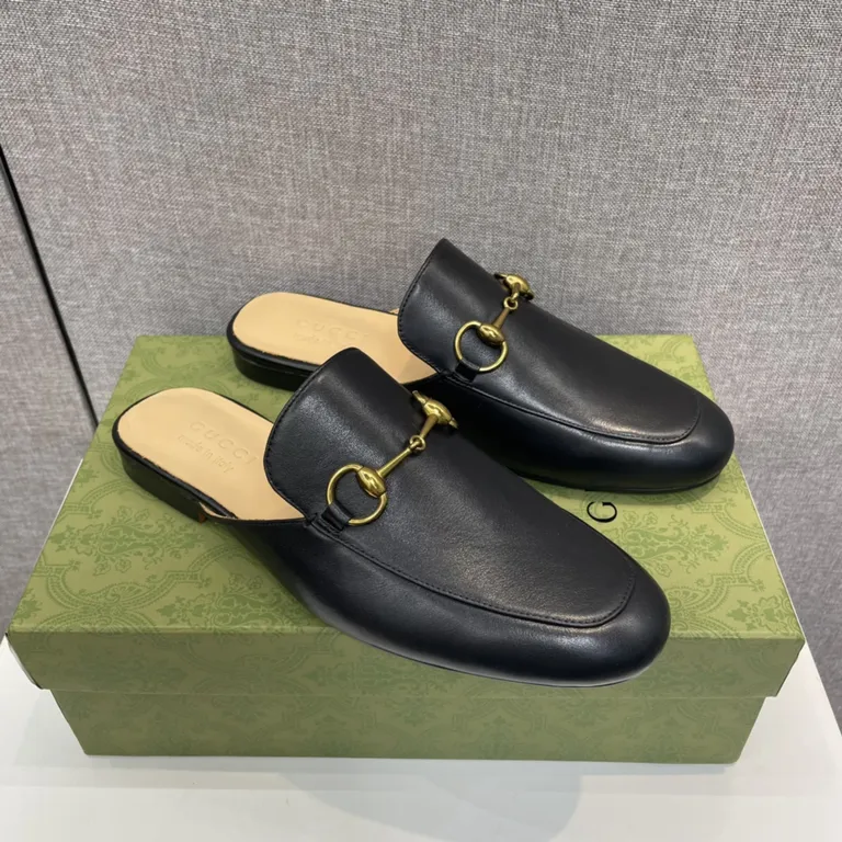 Gucci Shoe