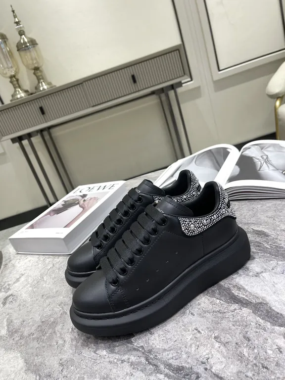 Alexander McQueen Shoe