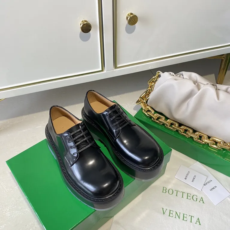 Bottega Veneta Shoe