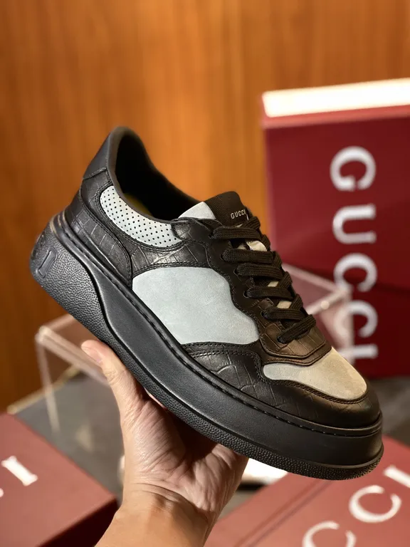 Gucci Shoe