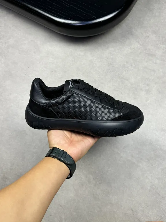 Bottega Veneta Shoe