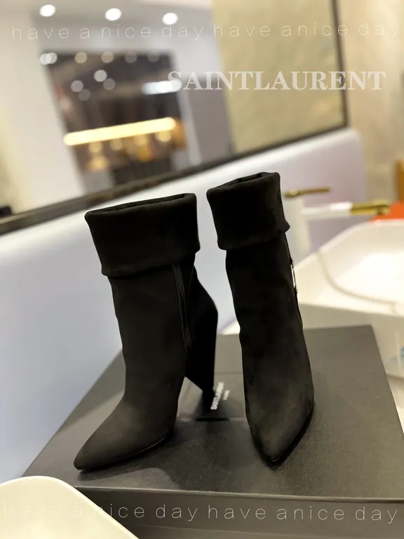 Saint Laurent Shoe