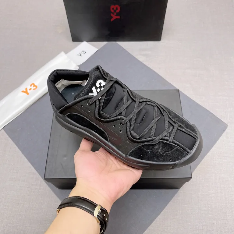 Y3 Shoe