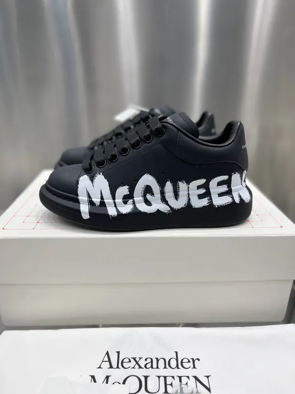 Alexander McQueen Shoe