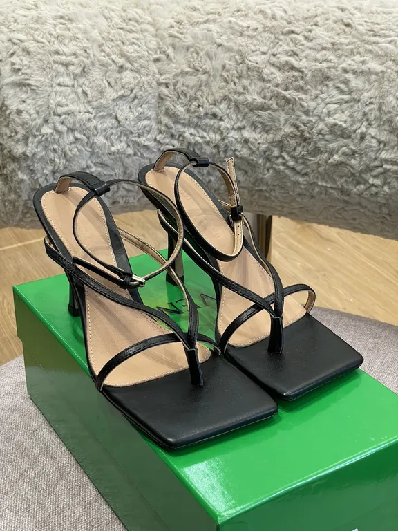 Bottega Veneta Shoe