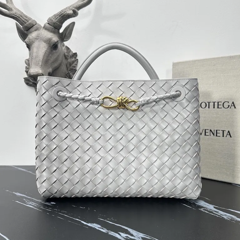 Bottega Veneta Bag