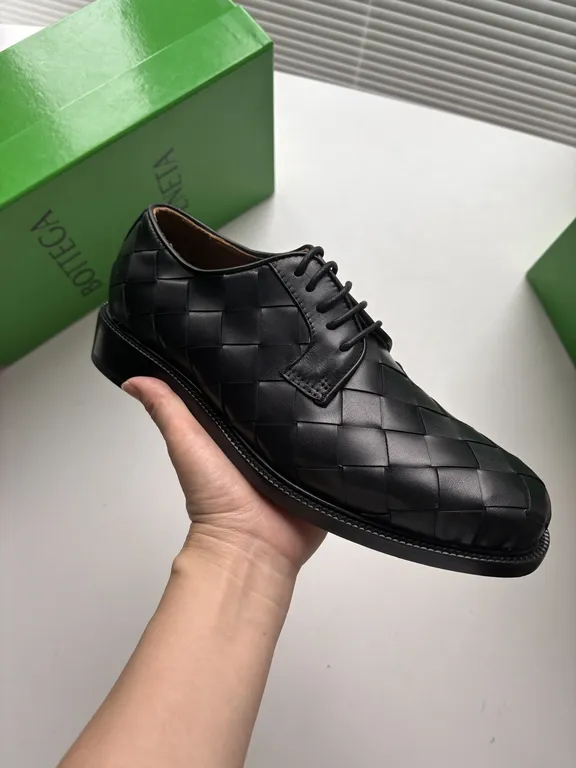 Bottega Veneta Shoe