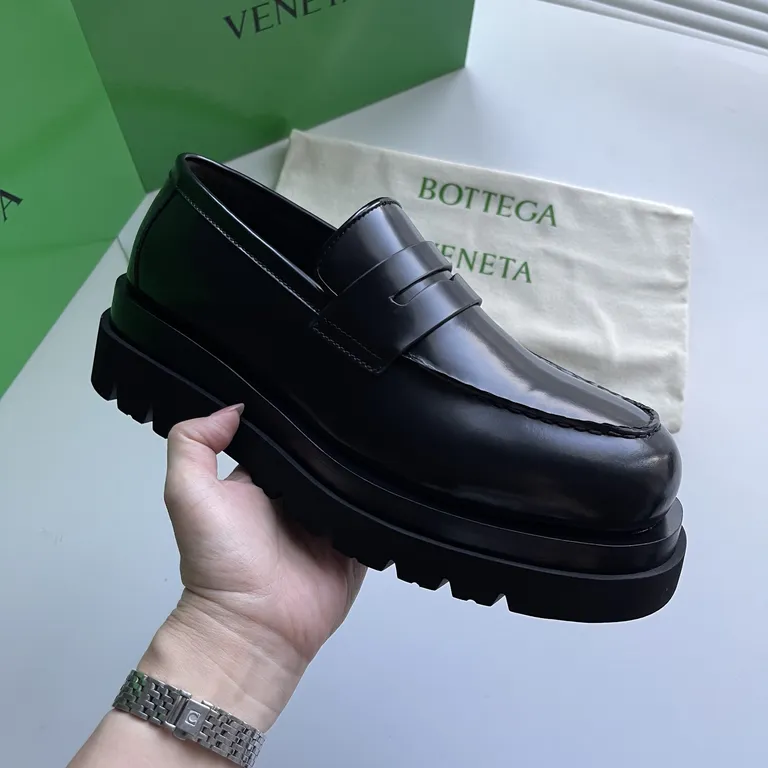 Bottega Veneta Shoe