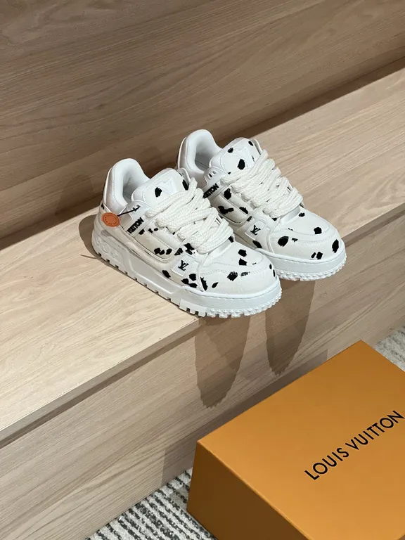 Louis Vuitton Shoe