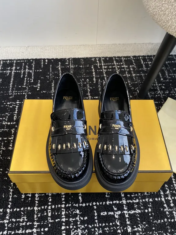 Fendi Shoe