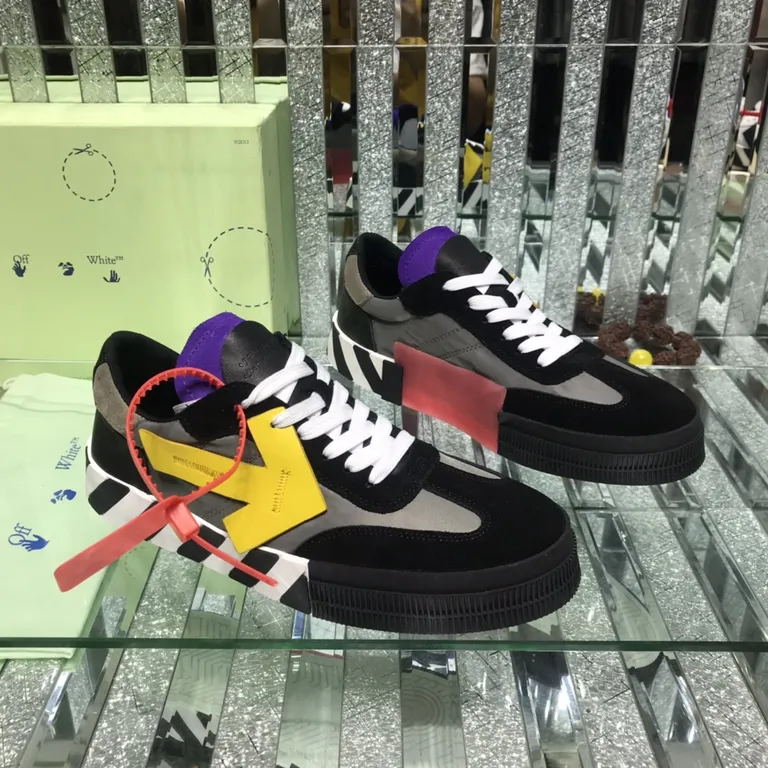 Off White Shoe