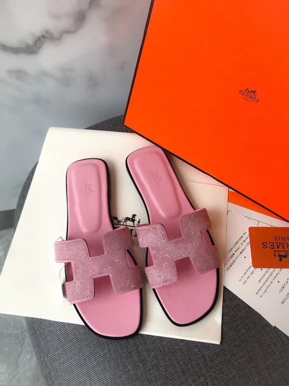 Hermes Shoe