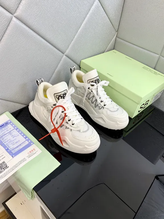 Off White Shoe