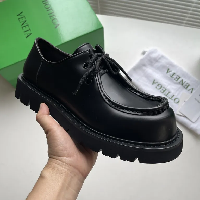 Bottega Veneta Shoe