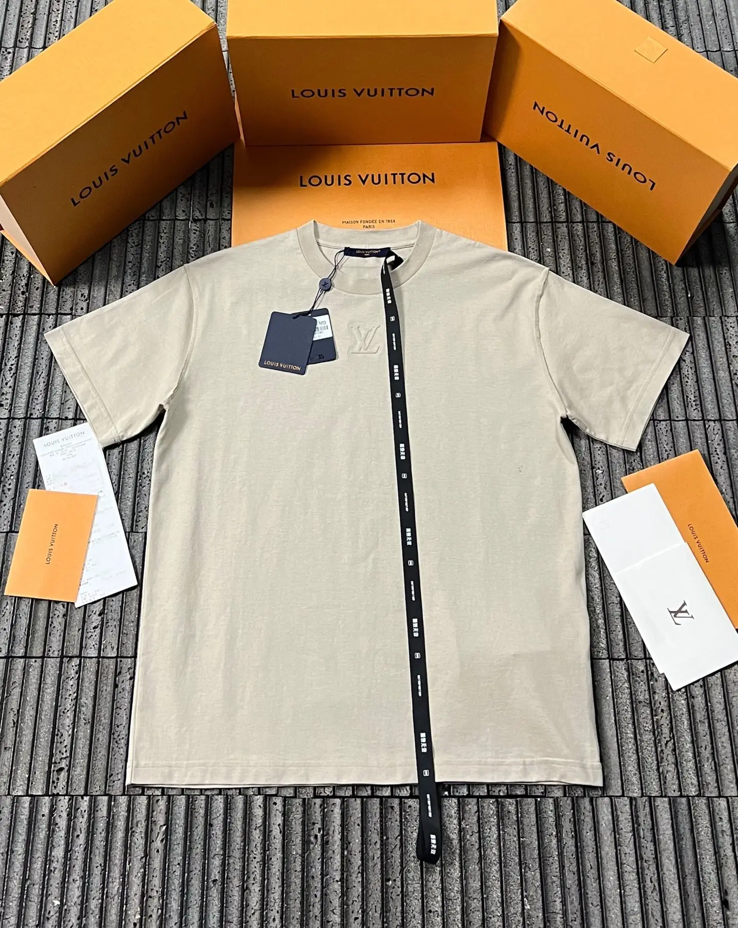 1:1 Replica Clothing — What Does It Mean? 2026 Explained | DBReps